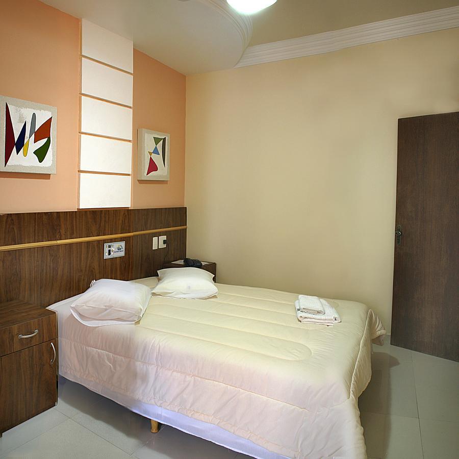 Gv Center Hotel Governador Valadares Exteriör bild